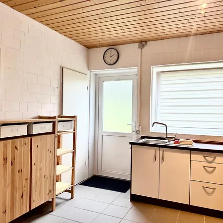 4-2 Apartment *