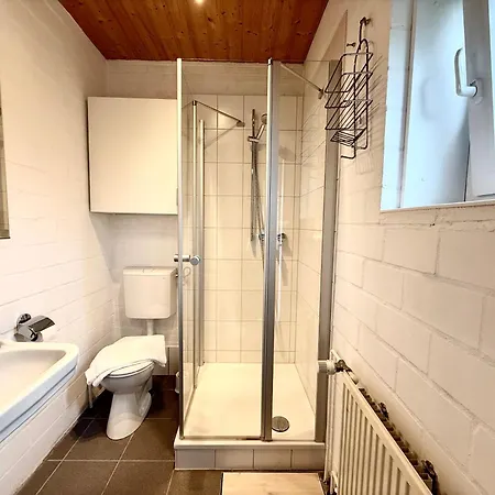 4-2 Apartment *